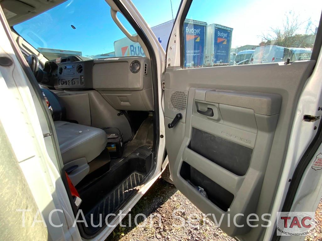 2013 Ford E-350 Cutaway Van