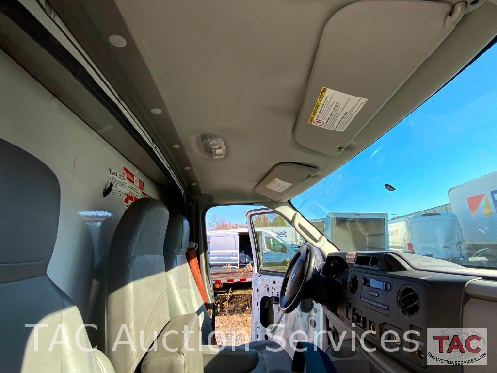 2013 Ford E-350 Cutaway Van