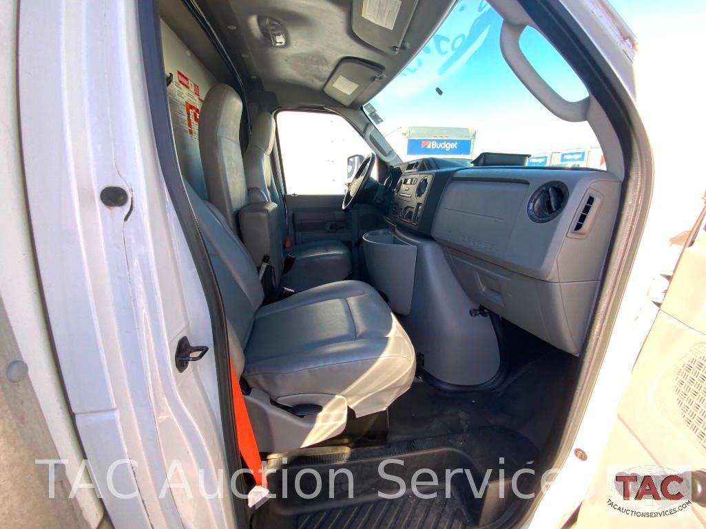 2013 Ford E-350 Cutaway Van