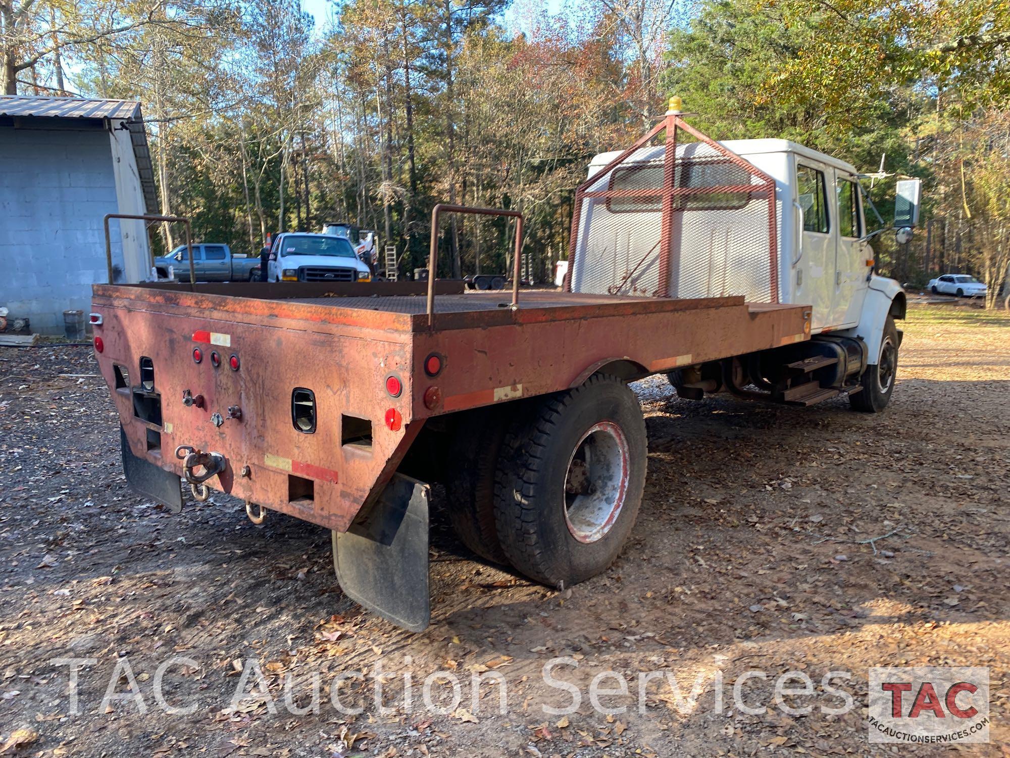 1995 International 4700 Flatbed Truck