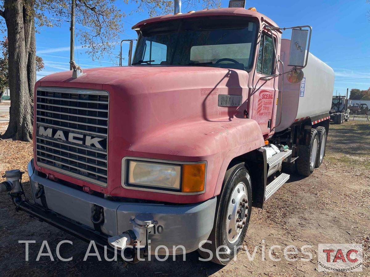 1998 Mack CH613 Water Truck