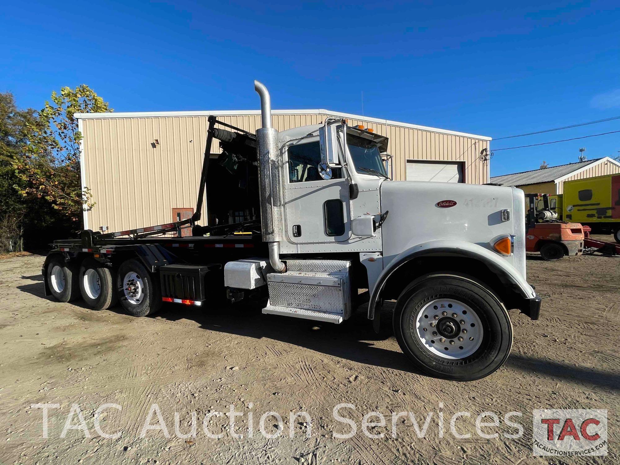 2012 Peterbilt 365 Roll Off Truck