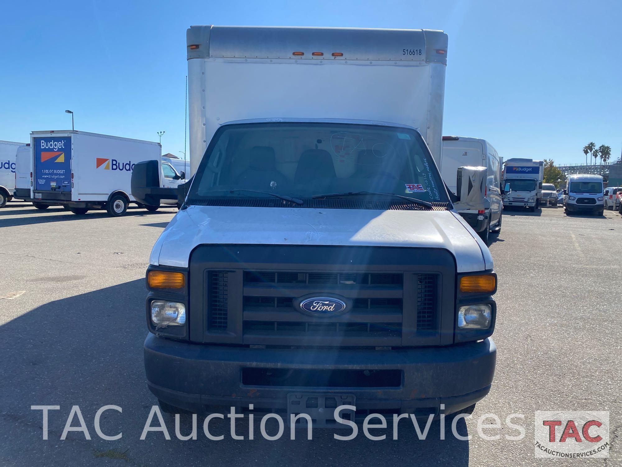 2015 Ford Econoline E-350 Box Truck