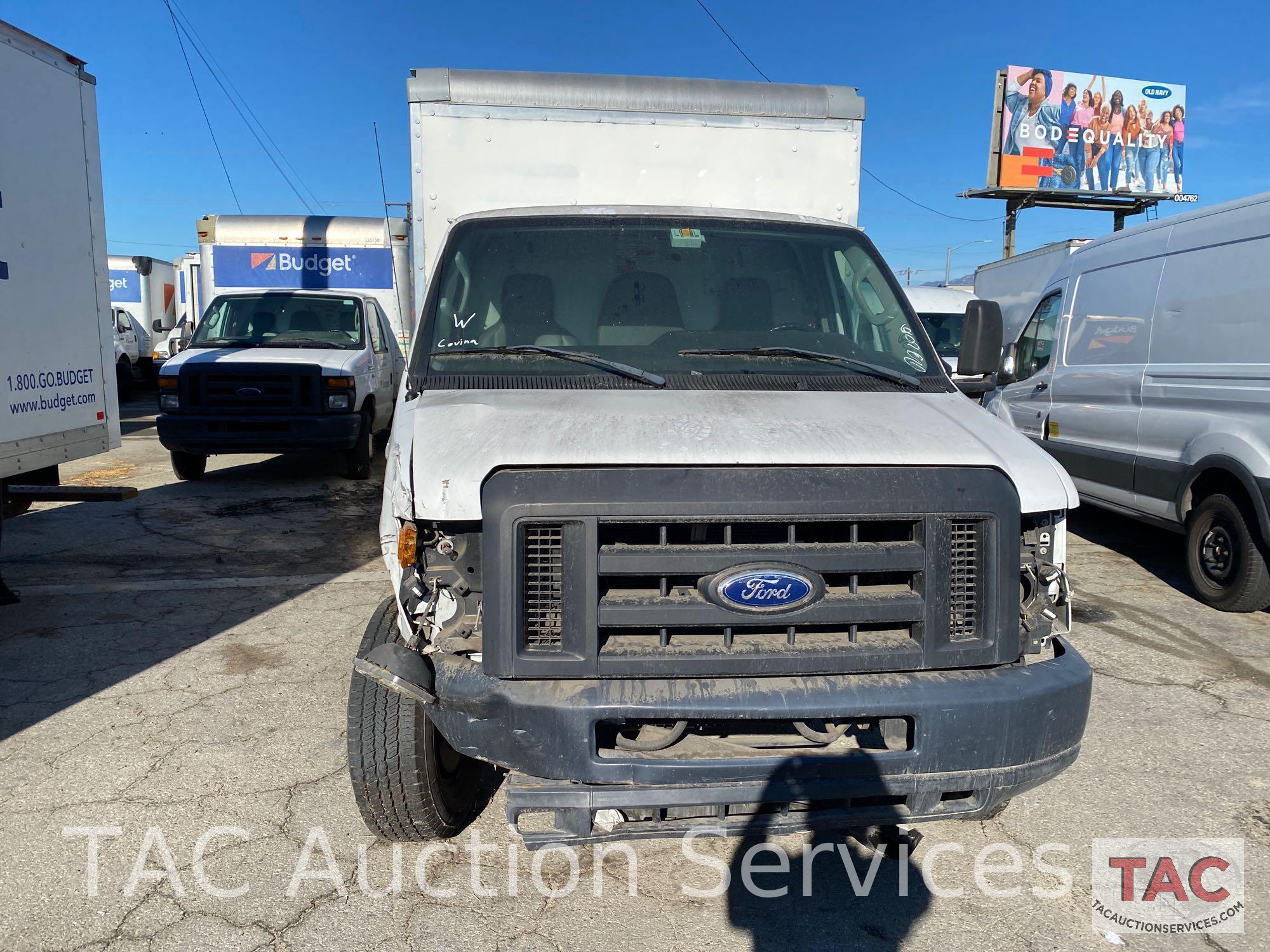 2014 Ford Econoline E-350 Box Van