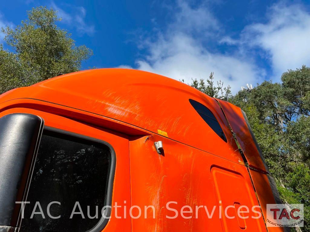 2013 Freightliner Cascadia