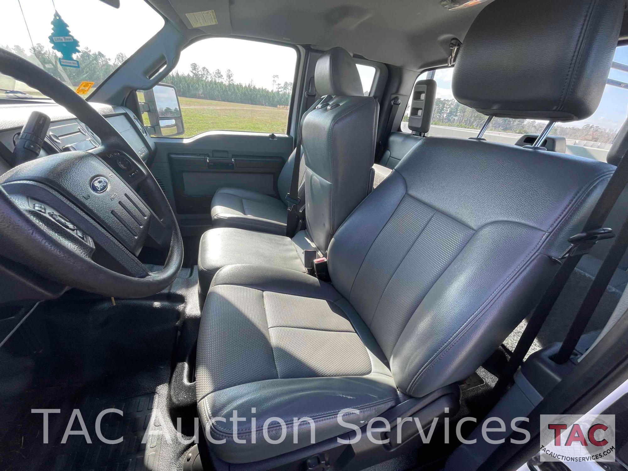 2016 Ford F250 Extended Cab Service Truck