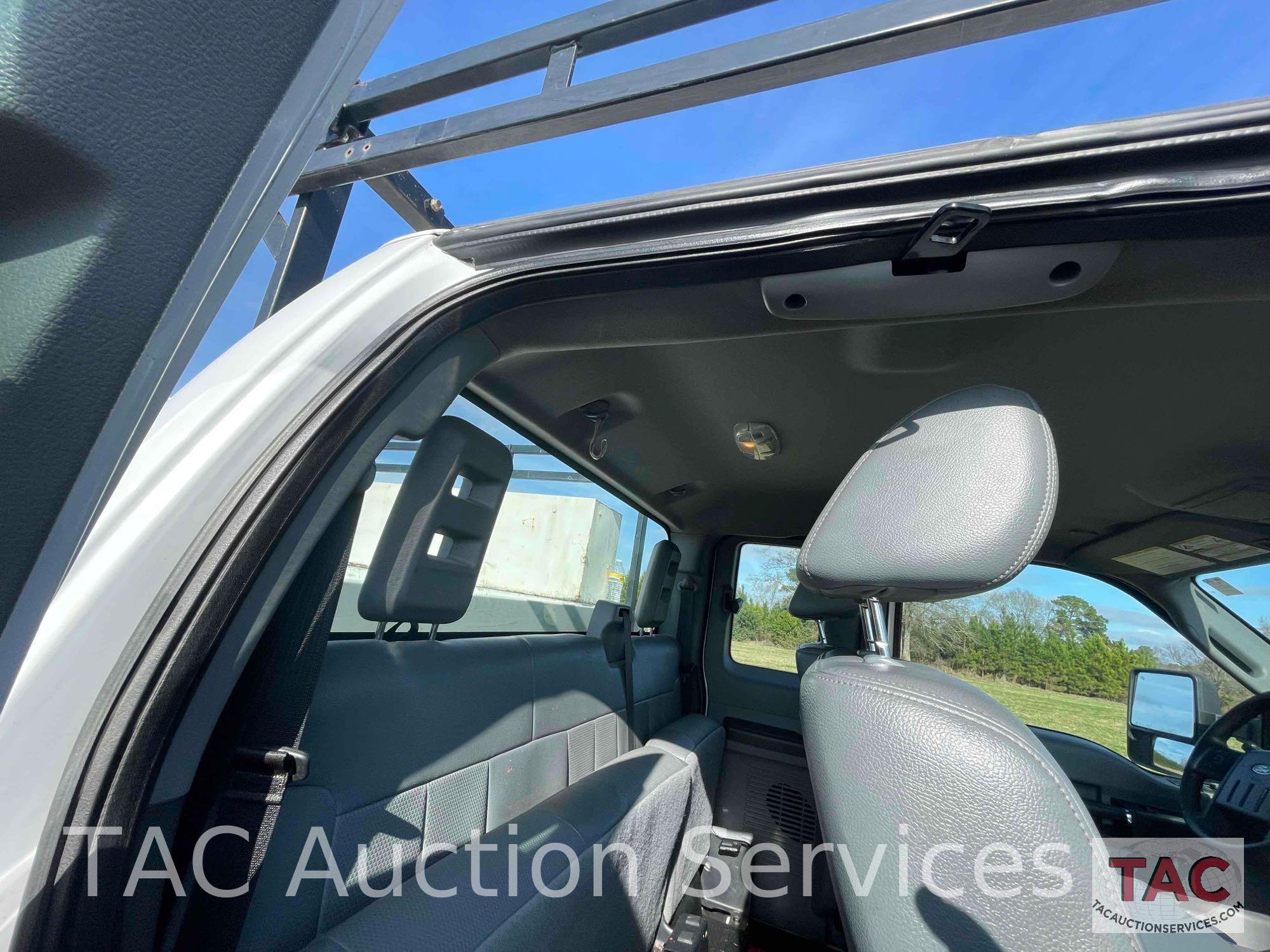 2016 Ford F250 Extended Cab Service Truck