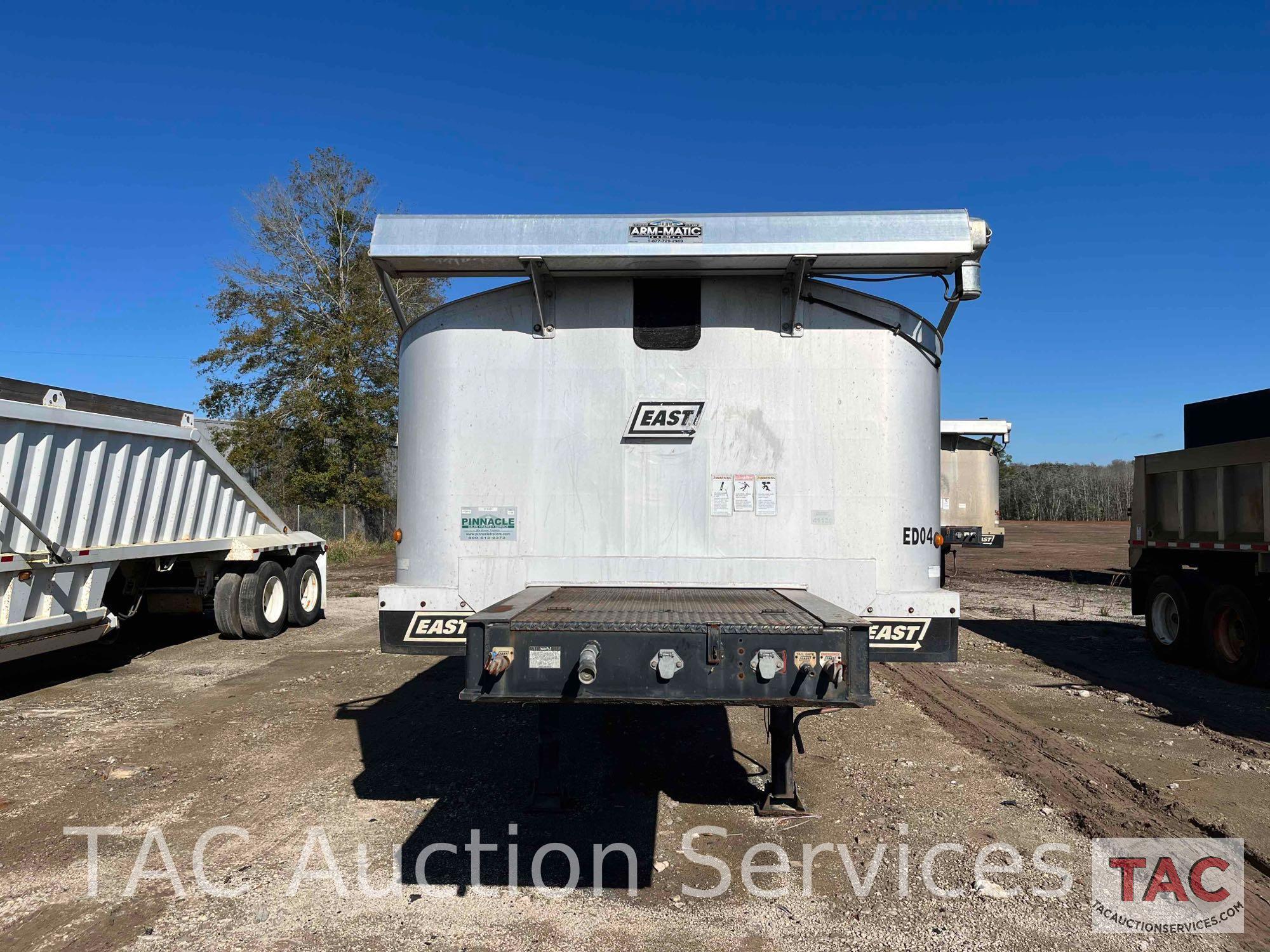 2007 East Dump Trailer