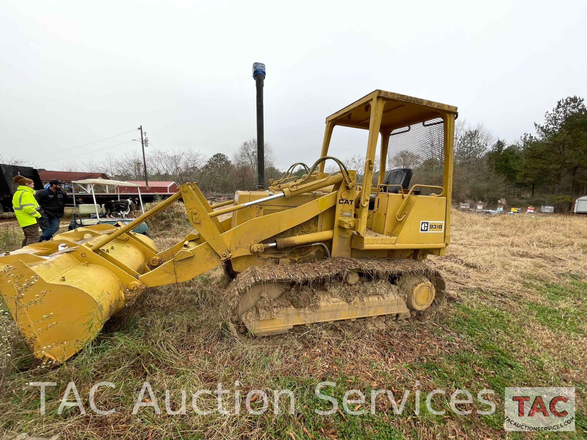 Caterpillar 931B Crawler Loader