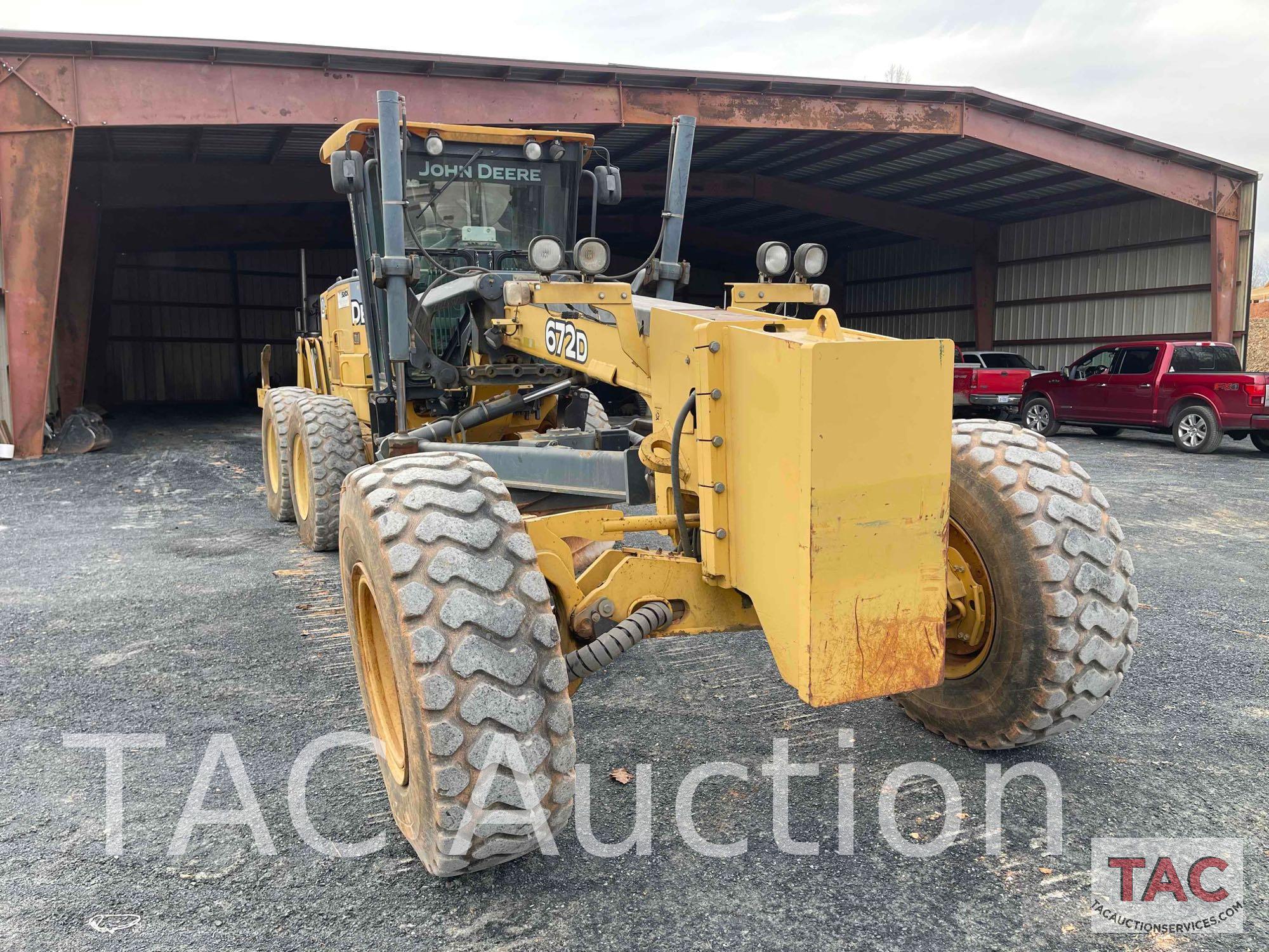 John Deere 672D Motor Grader