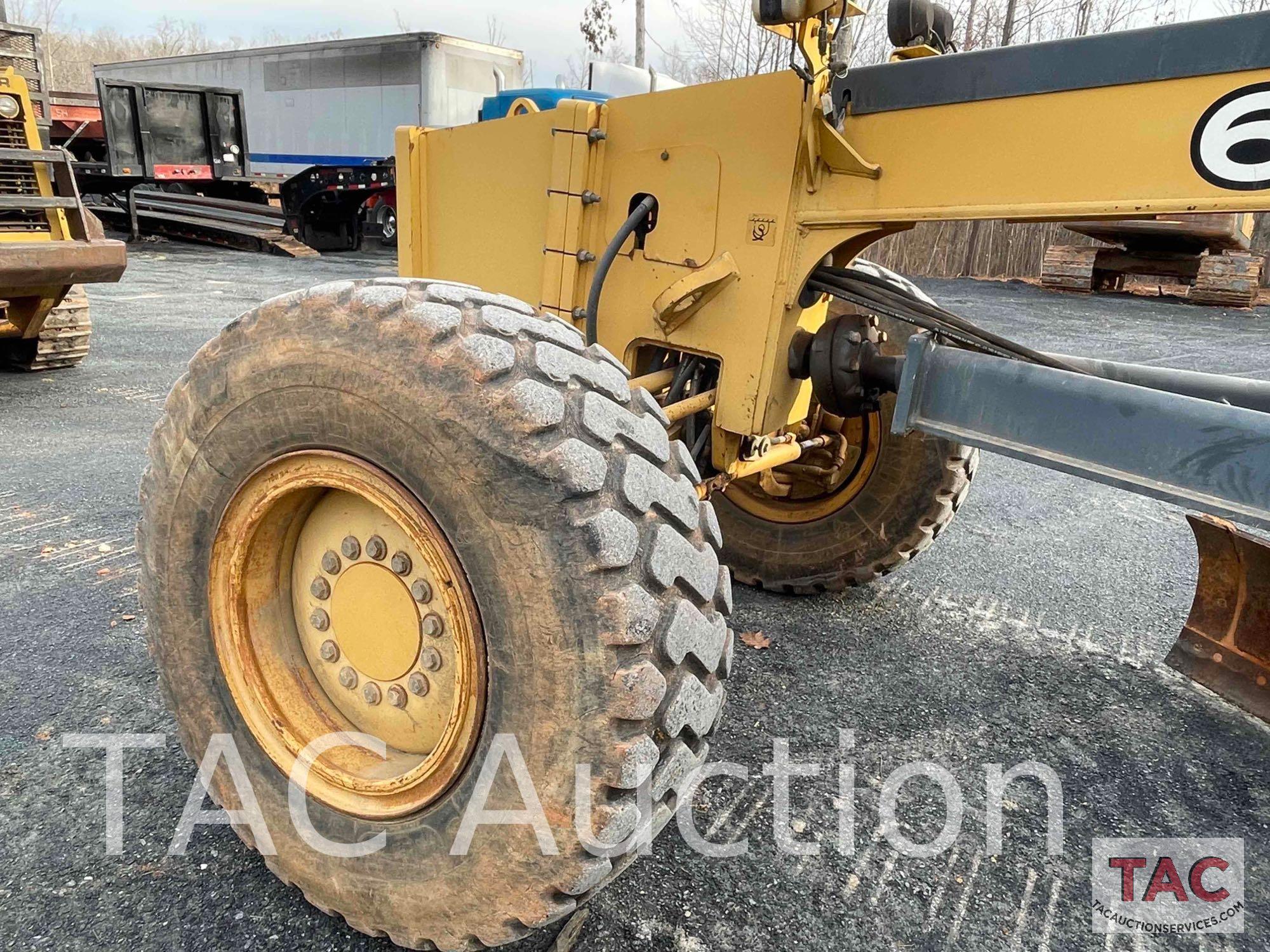 John Deere 672D Motor Grader