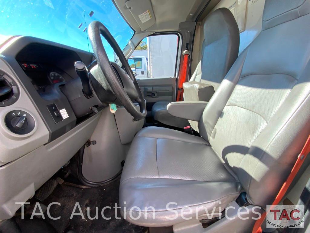 2015 Ford E-350 Box Truck