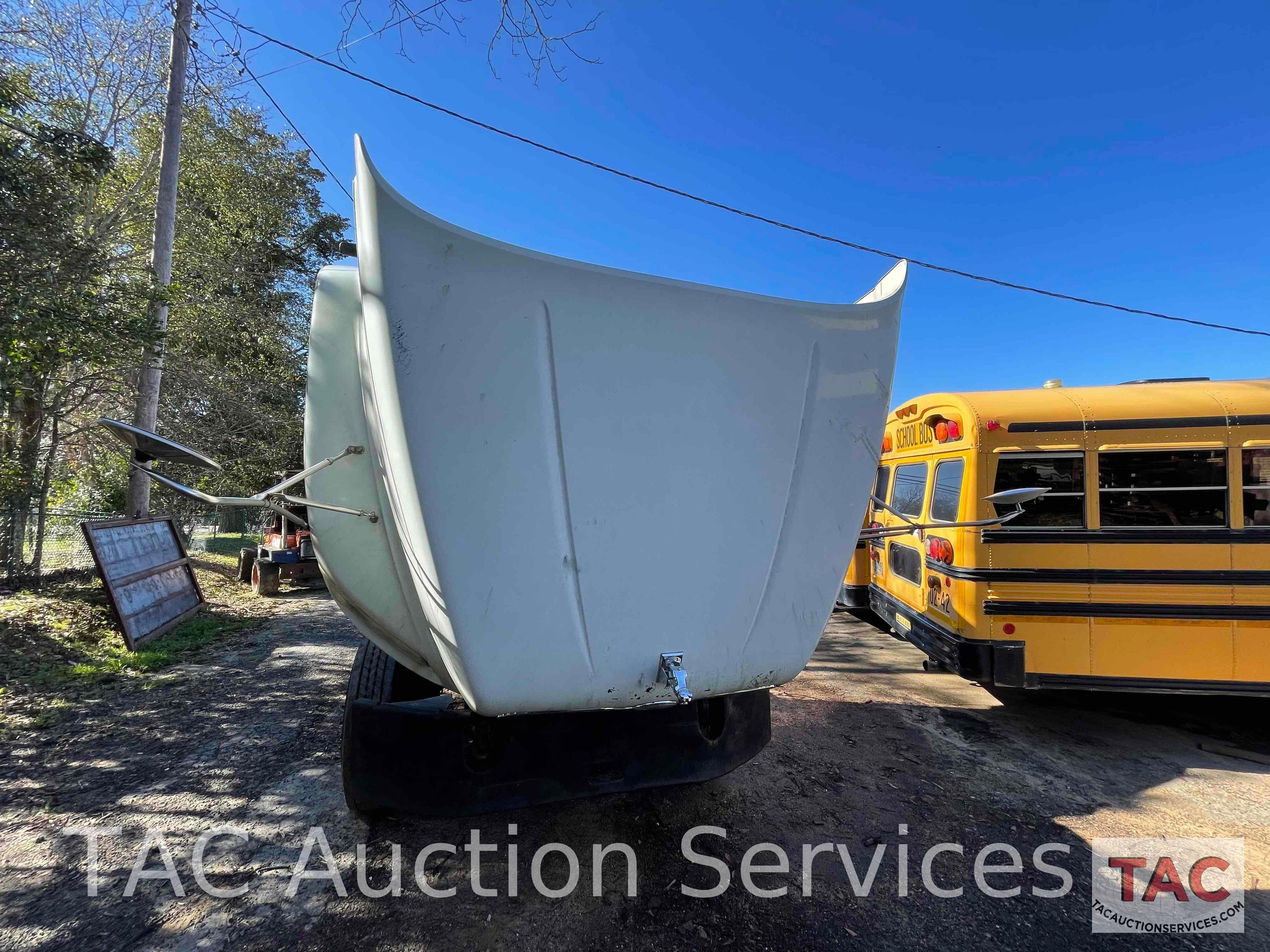 2007 Mack CXN613 Day Cab