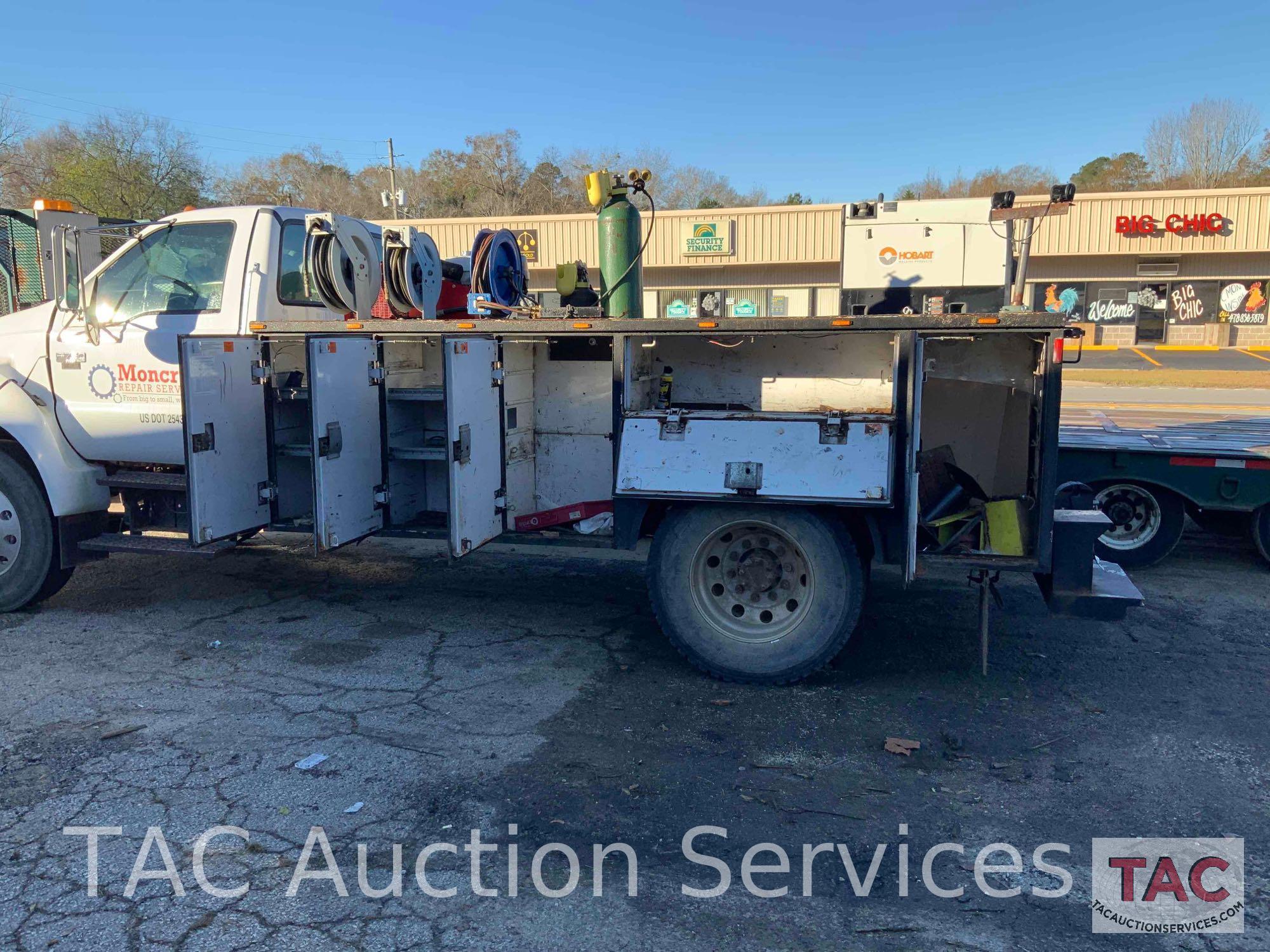 2007 Ford F750 Service Truck