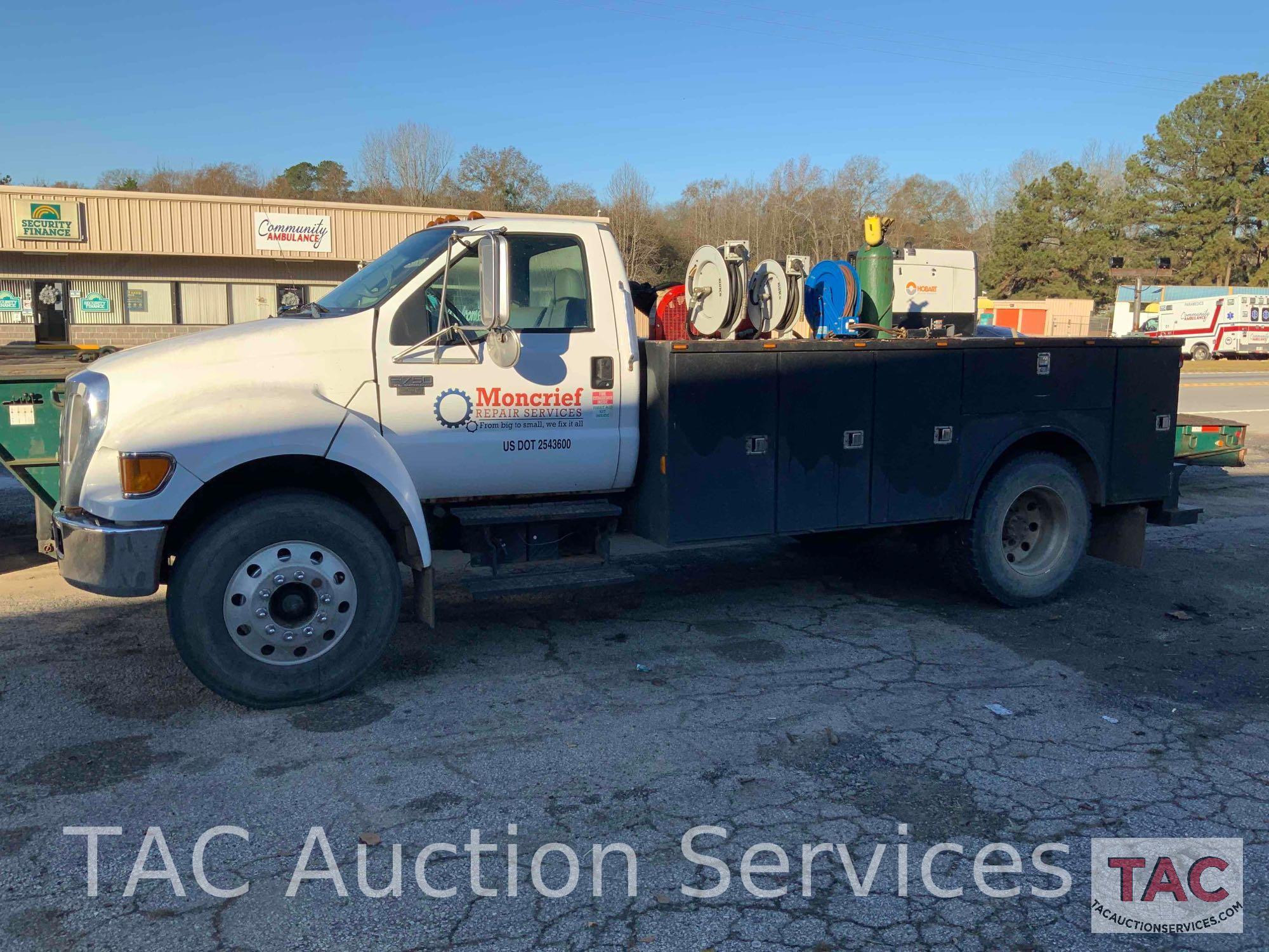 2007 Ford F750 Service Truck