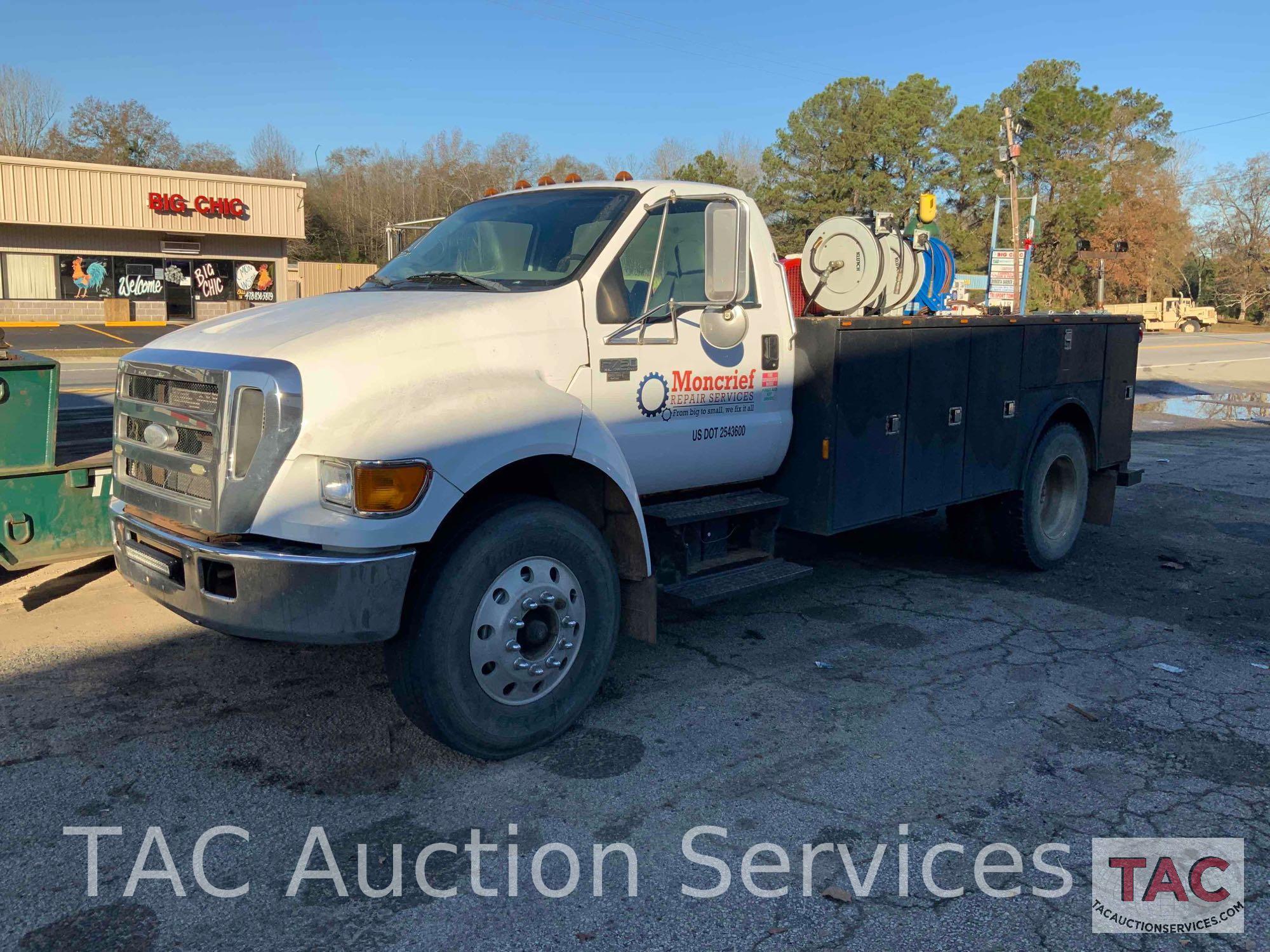 2007 Ford F750 Service Truck