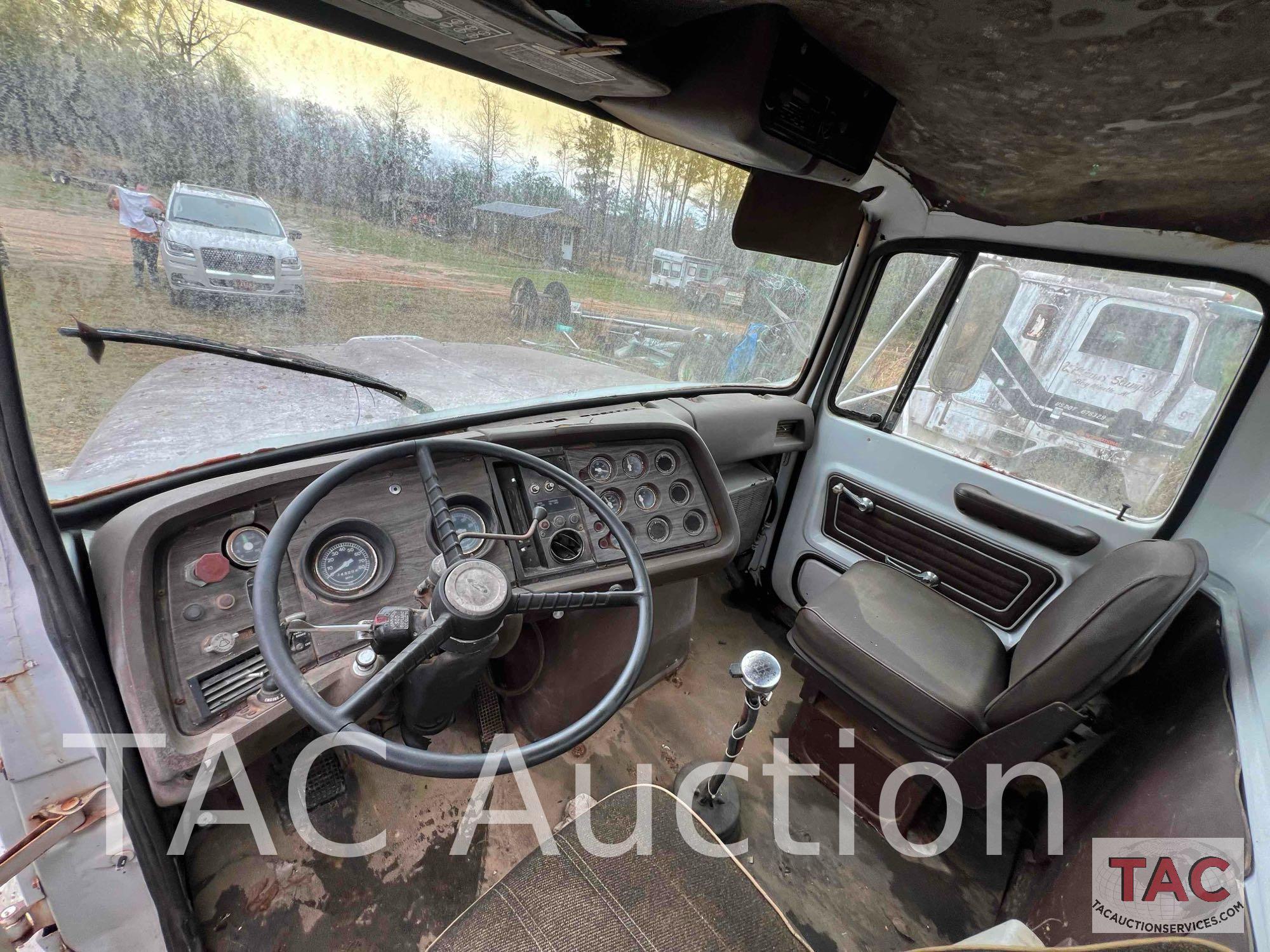 1979 Ford 9000 Day Cab