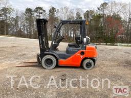 2017 Toyota 8FGU25 5000lb Forklift