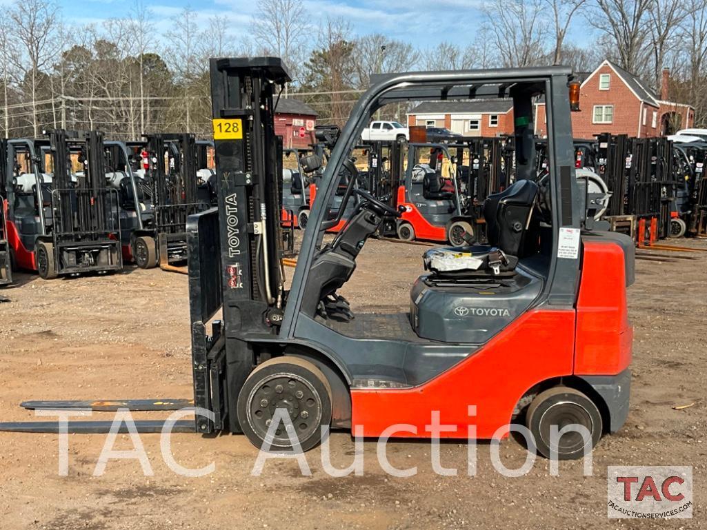 2017...Toyota 8FGCU25 5000lb Forklift