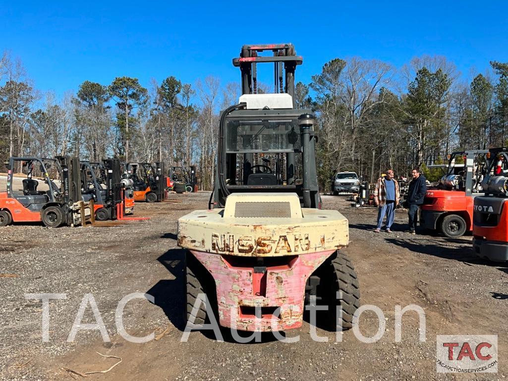 1998 Nissan VF05H70V 15,500lb Diesel Forklift