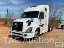 2007 Volvo VNL Sleeper Truck