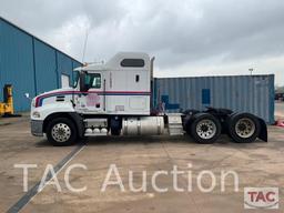 2015 Mack CXU613 Sleeper Truck