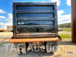 2016 Kenworth T880 Tri-Axle Dump Truck