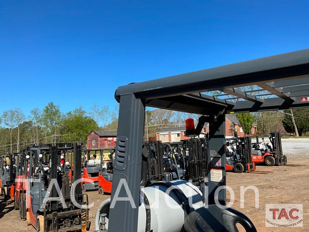 2016 Toyota 8FGCU25 5000lb Forklift