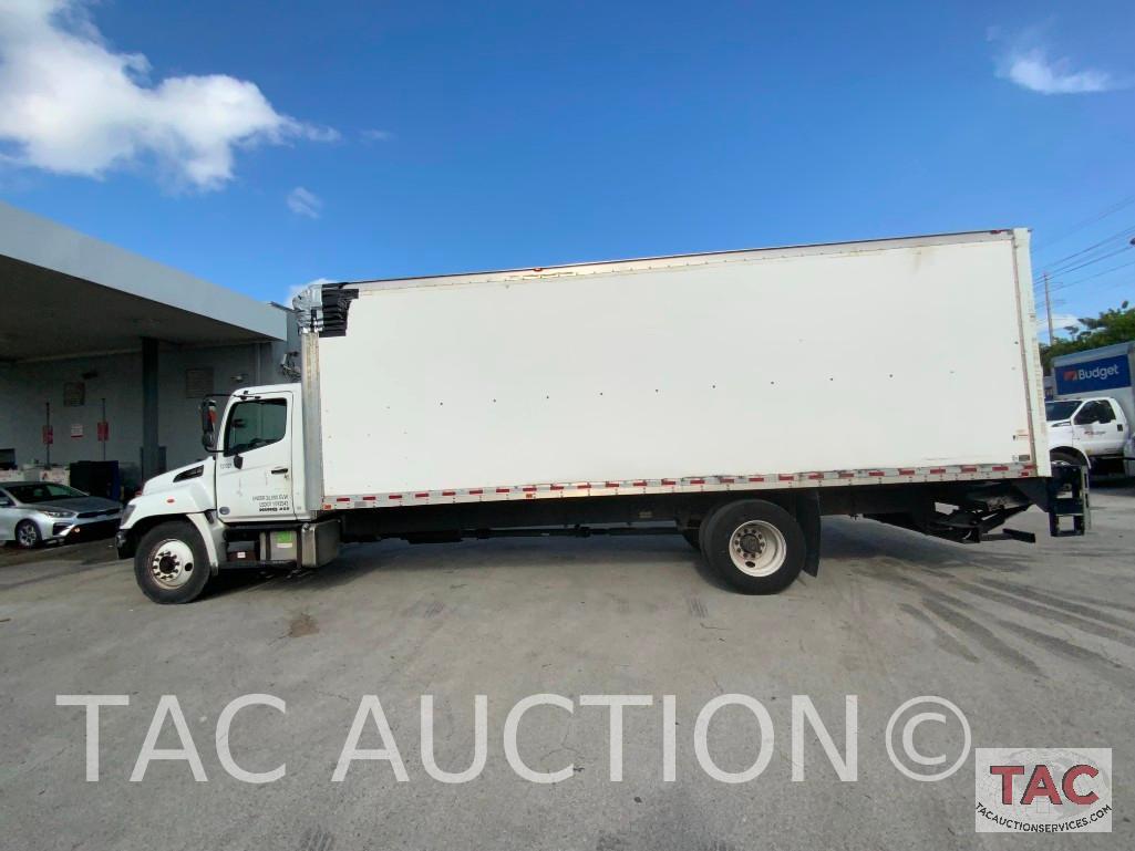 2017 Hino 268 26ft Box Truck