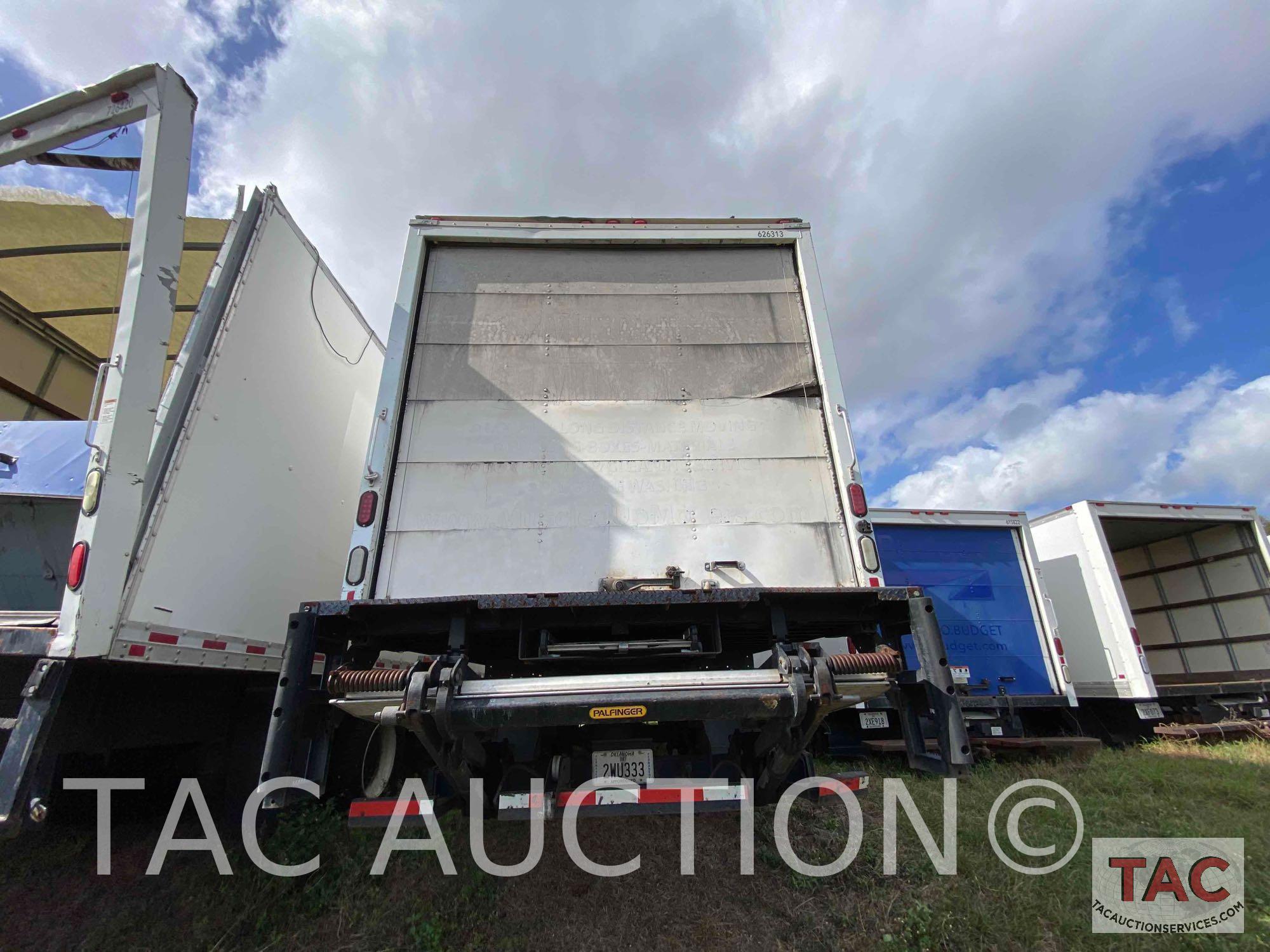 2016 Hino 268 26ft Box Truck