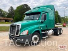 2018 Freightliner Cascadia 125 Sleeper Truck