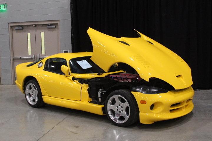 2001 Dodge Viper