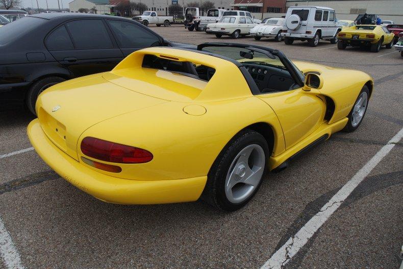 1995 Dodge Viper RT/10