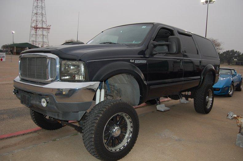 2000 Ford Excursion XLT