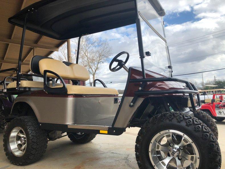 2005 EZ-GO TXT Golf Cart