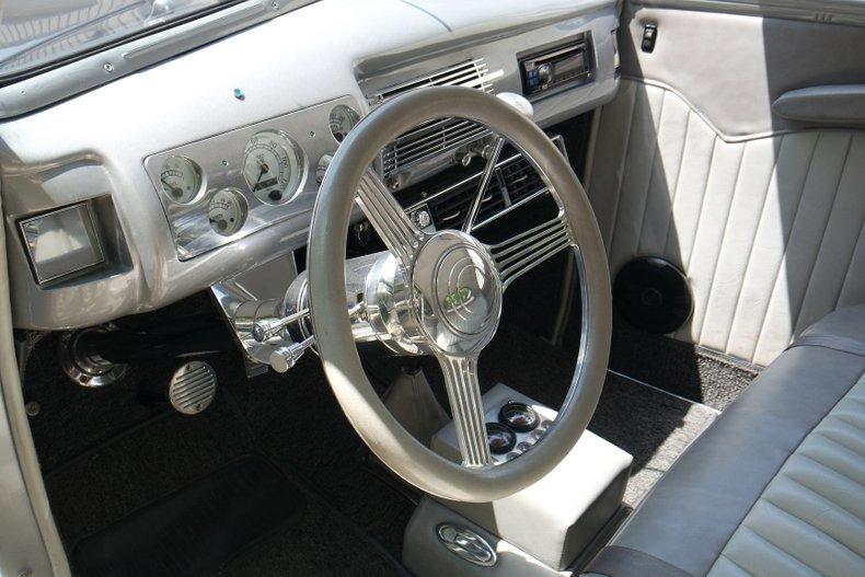 1940 Ford Standard Street Rod