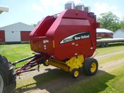 New Holland BR750 round baler