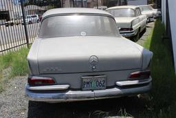 1963 Mercedes 220