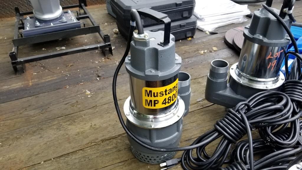 Mustang MP4800 Submersible Pump