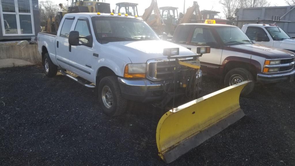 2000 Ford F350 With Plow