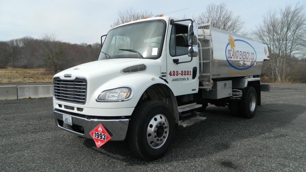 2007 Freightliner Oil Truck