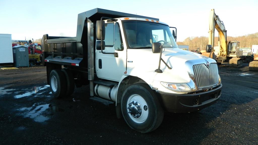 2007 International 4300 6 Wheel Dump Truck