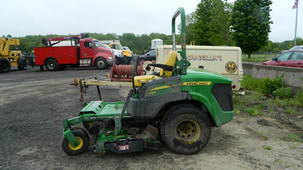 John Deere 997 Zero Turn Mower