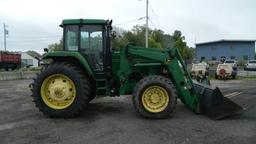 John Deere 7600 Tractor