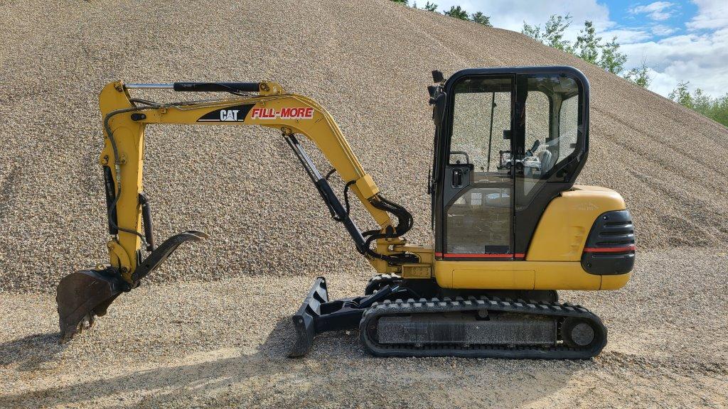 2001 Cat 303.5 Excavator