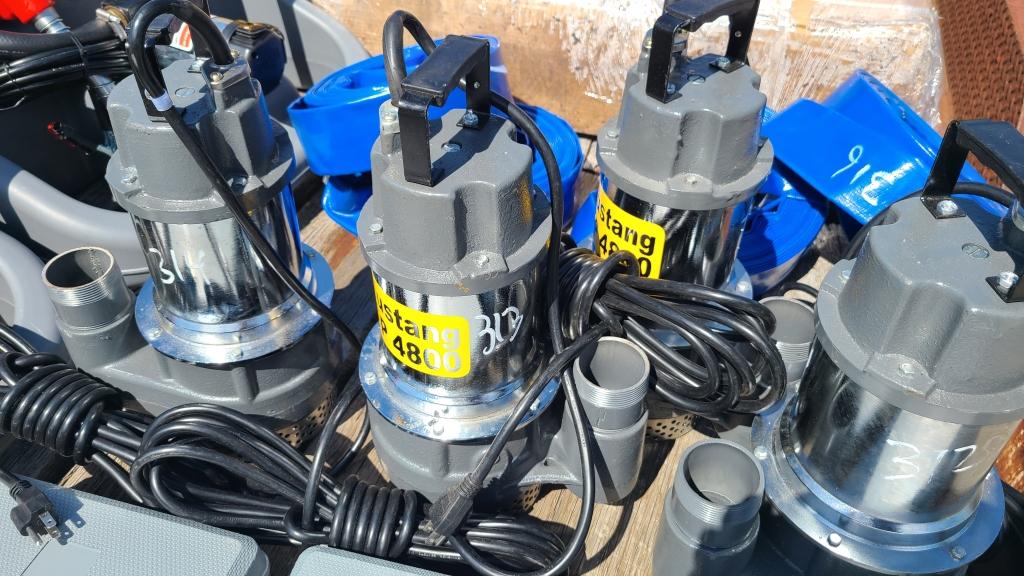 New Mustang MP 4800   2” Submersible pump