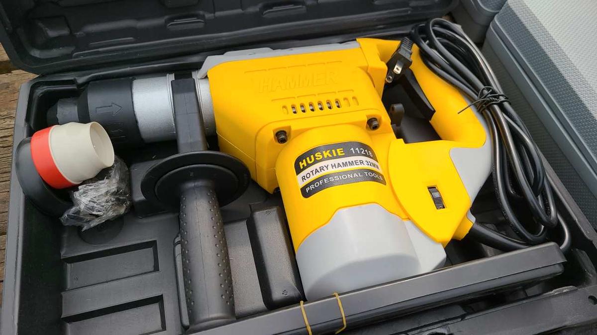 Huskie 11218 Hammer Drill