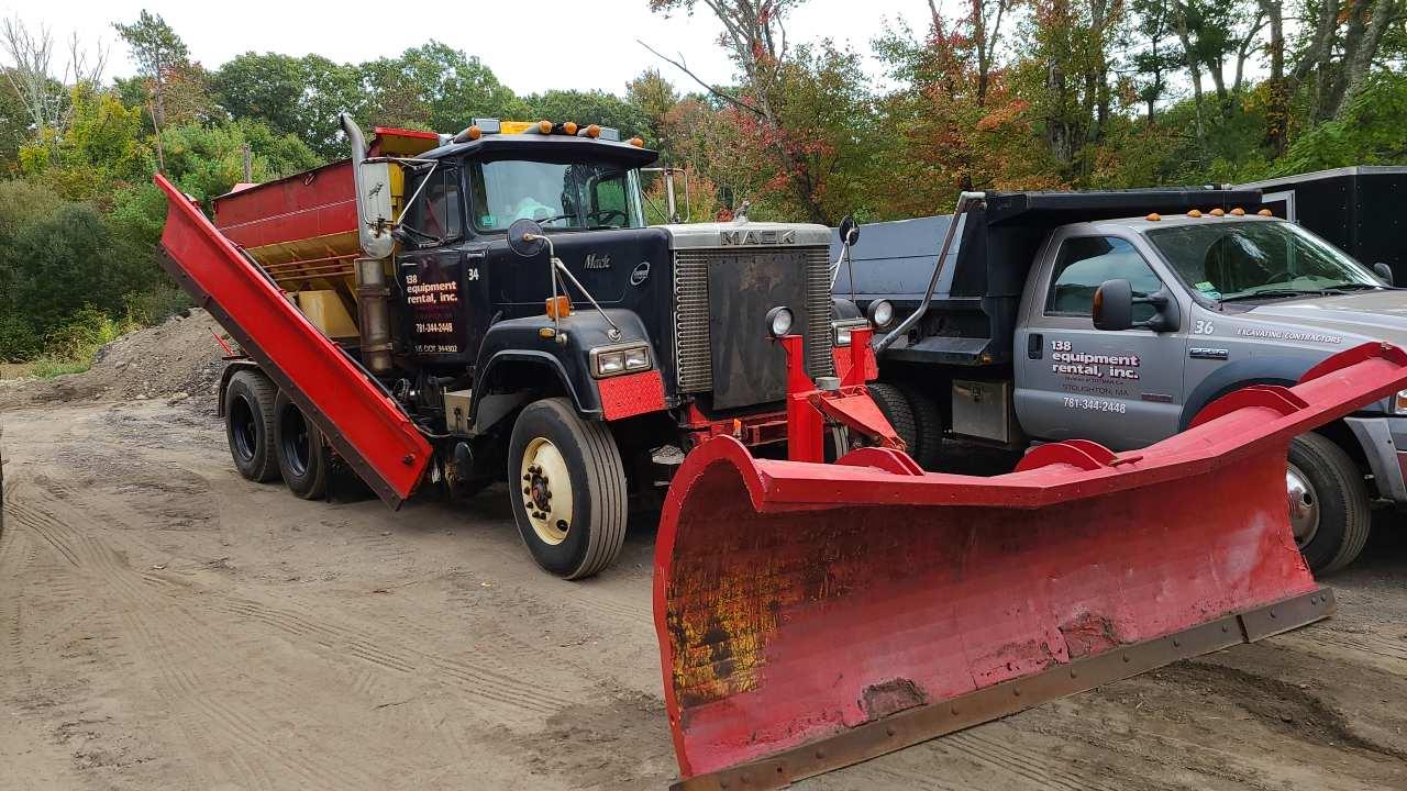 Mack 10 wheeler with plow and sander