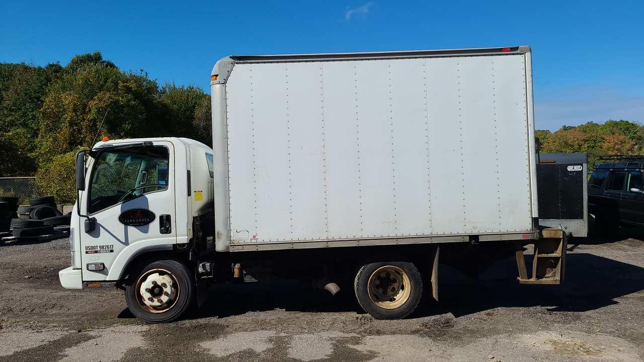 2008 GMC W5500 Box Truck