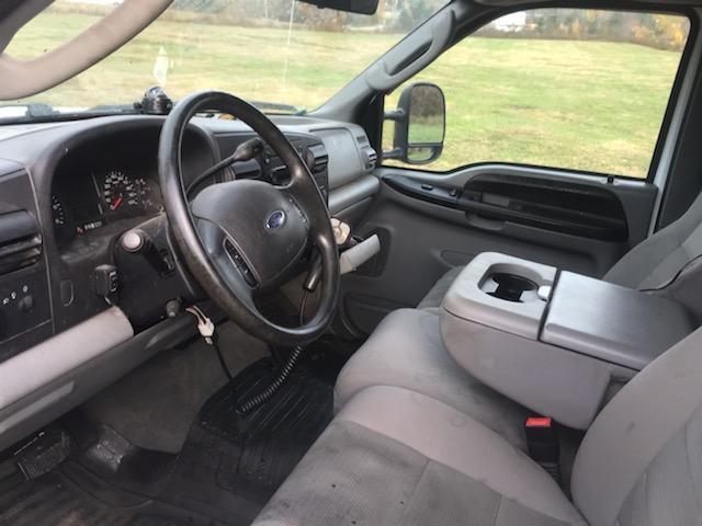 2005 Ford F350 With Plow